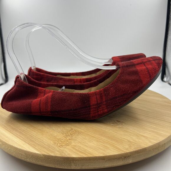 The Storehouse Flats Size 9 Red Classic Plaid Suede Ballet Shoes Festive - Picture 1 of 6